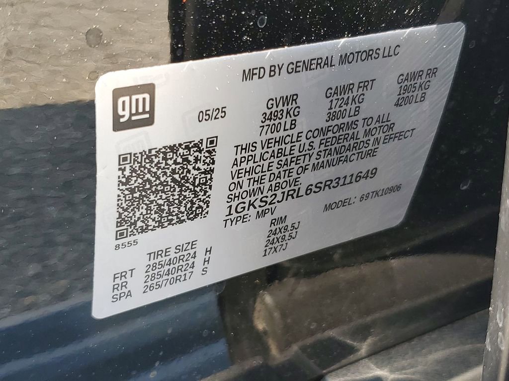 New 2025 GMC Yukon XL Denali w/ Denali Reserve Package image 36