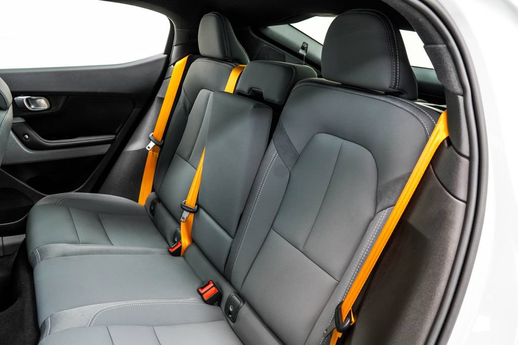 Used 2023 Polestar Polestar 2 w/ Pilot Pack AWD/4WD image 18