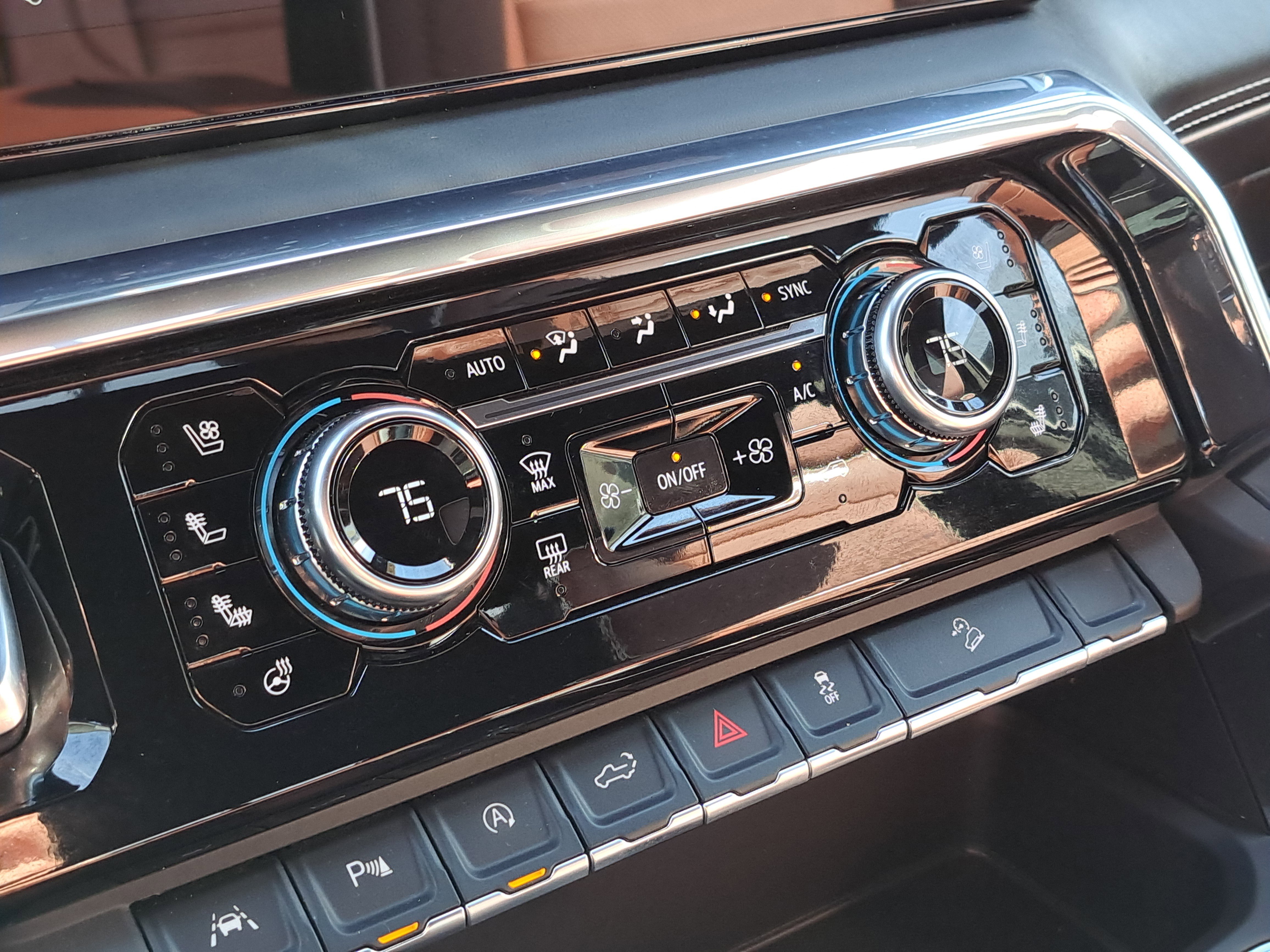 Used 2025 GMC Sierra 1500 Denali Ultimate image 21