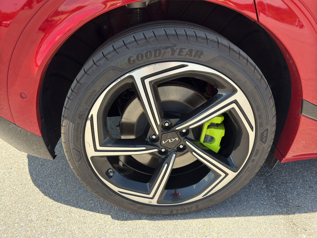Used 2023 Kia EV6 GT AWD/4WD image 15