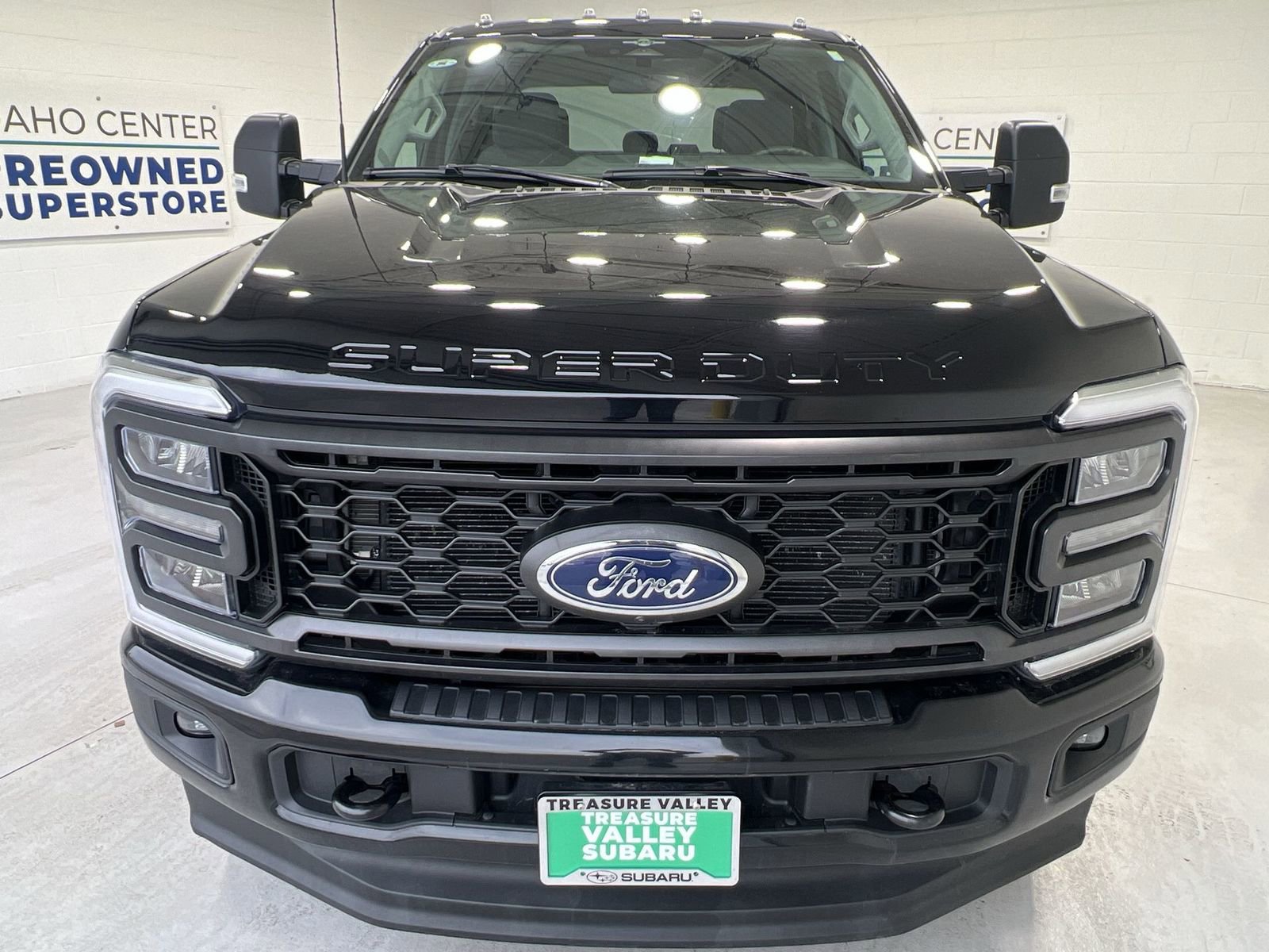 Used 2023 Ford F250 XL w/ STX Appearance Package image 3