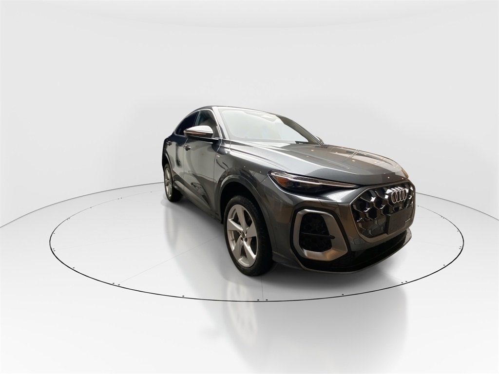 New 2025 Audi Q5 Premium Plus image 2