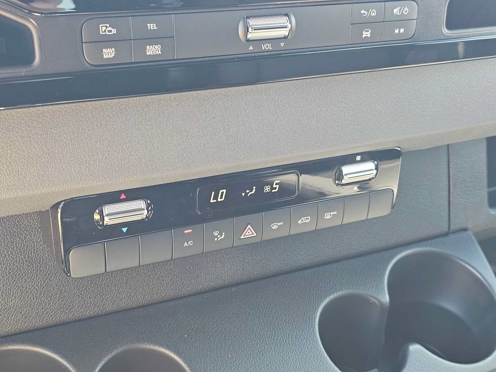 New 2026 Mercedes-Benz Sprinter 2500 image 28