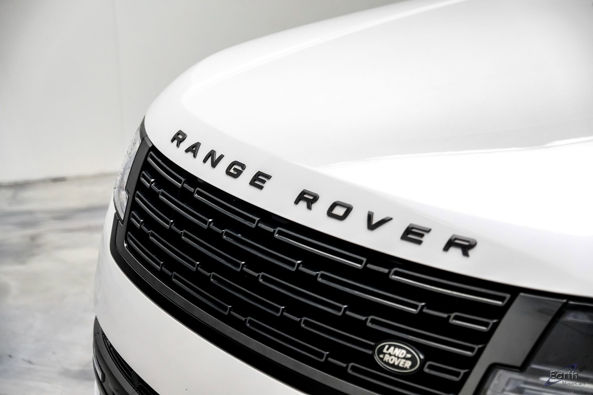 Used 2023 Land Rover Range Rover SE image 31