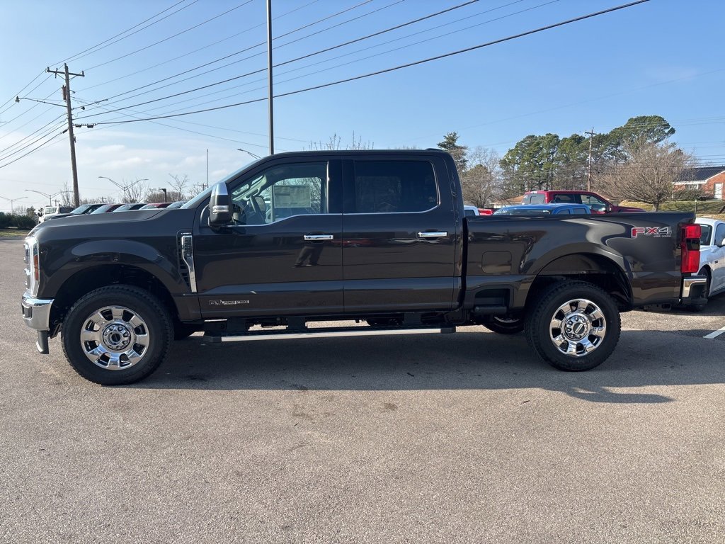 New 2025 Ford F250 Lariat w/ Chrome Package image 4