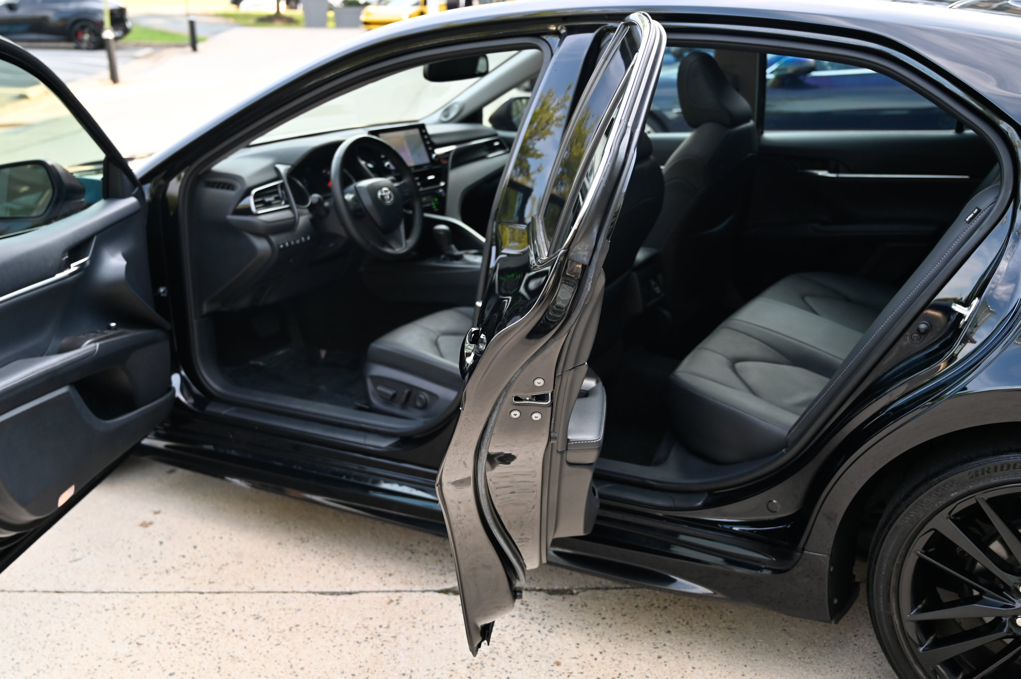 Used 2023 Toyota Camry XSE w/ Navigation Package FWD image 33