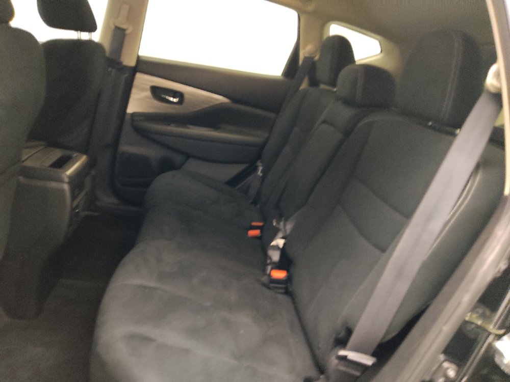 Used 2018 Nissan Murano SV image 18