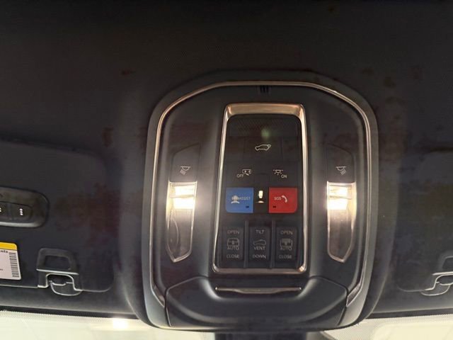 New 2026 Jeep Grand Cherokee L Limited AWD/4WD image 18