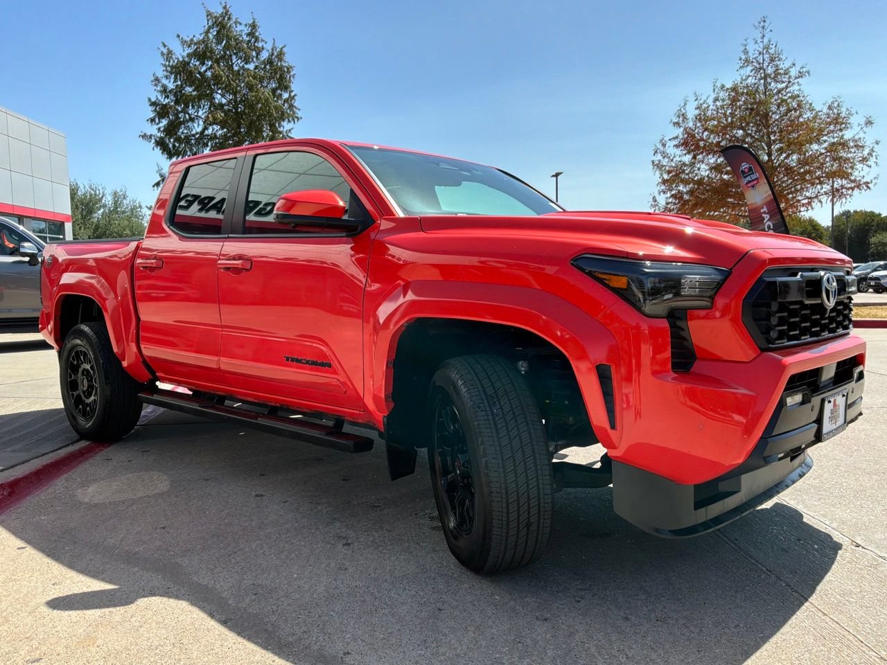 Used 2024 Toyota Tacoma TRD Sport w/ TRD Sport Premium Package RWD image 4