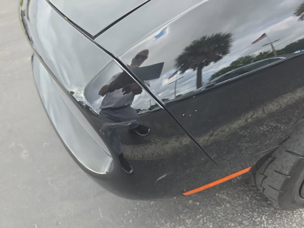 Certified 2015 Dodge Challenger R/T Plus image 14