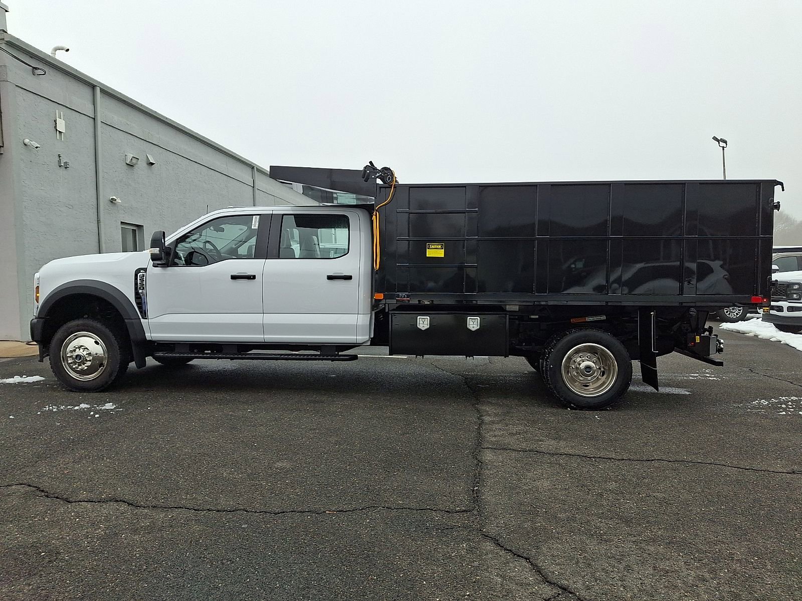 New 2025 Ford F550 XL image 4