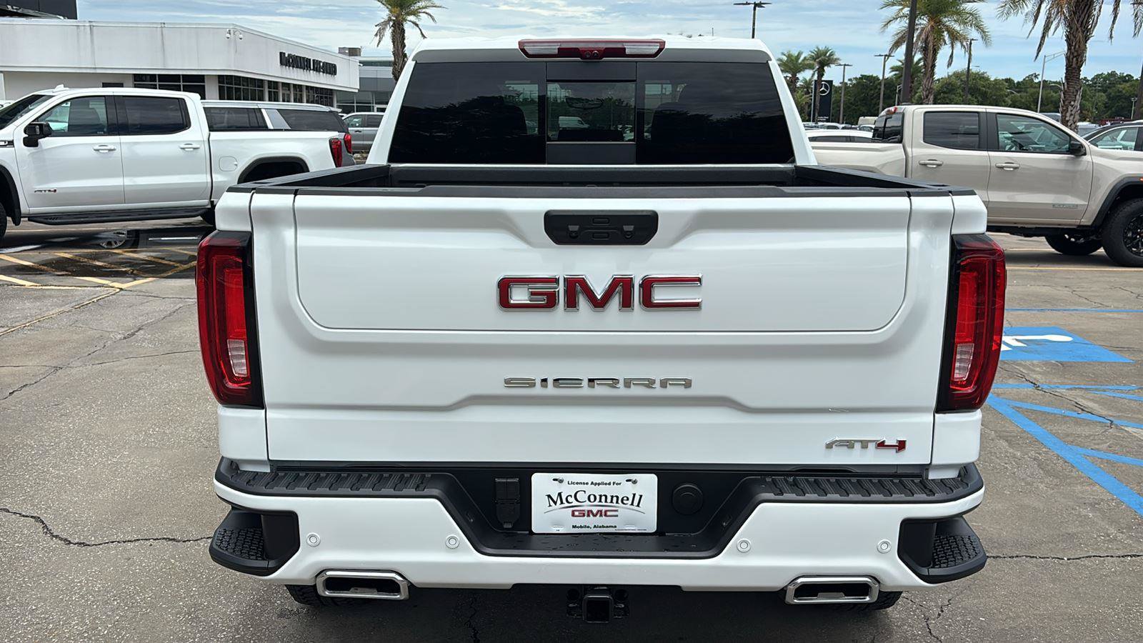 New 2026 GMC Sierra 1500 AT4 w/ AT4 Premium Package AWD/4WD image 6