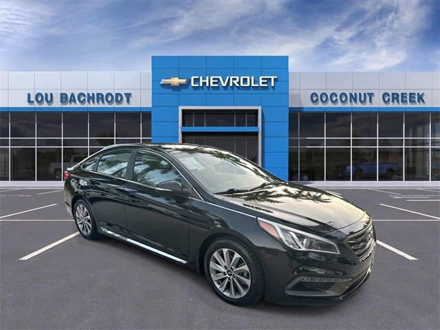 Used 2015 Hyundai Sonata Sport image 2