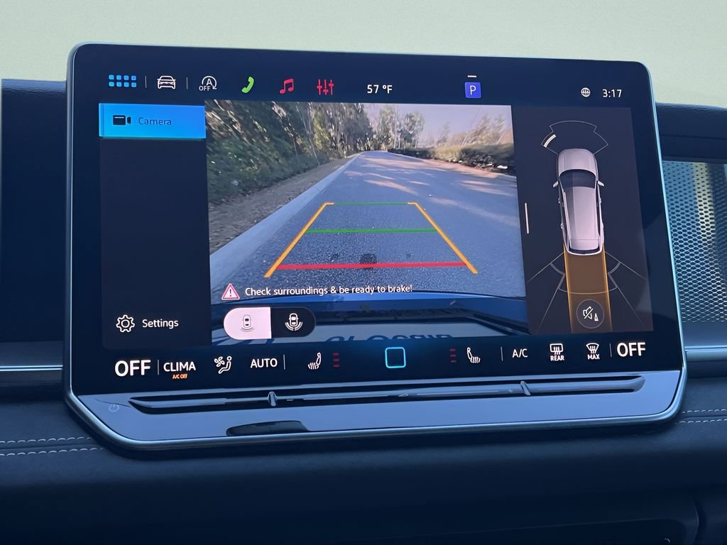 New 2026 Volkswagen Tiguan SE R-Line image 17