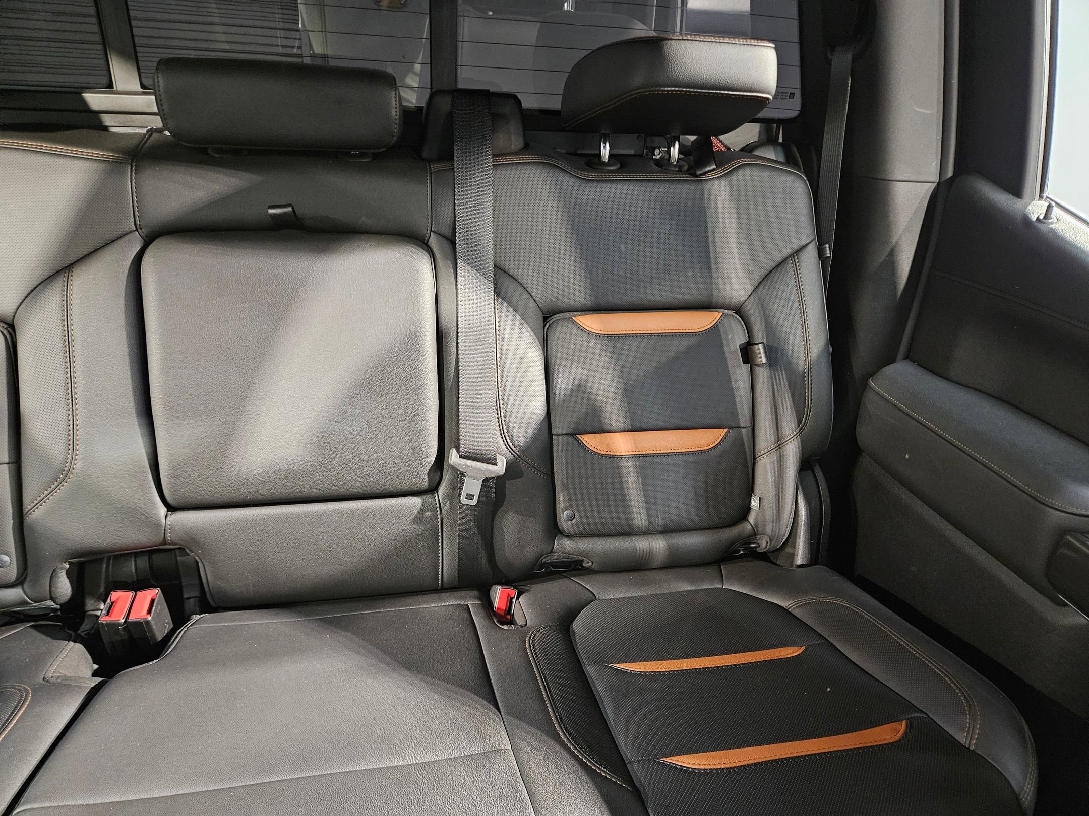 Used 2021 GMC Sierra 1500 AT4 w/ AT4 Value Package image 14