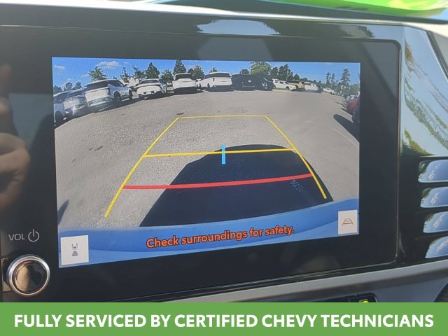 Used 2025 Toyota Camry SE FWD image 31