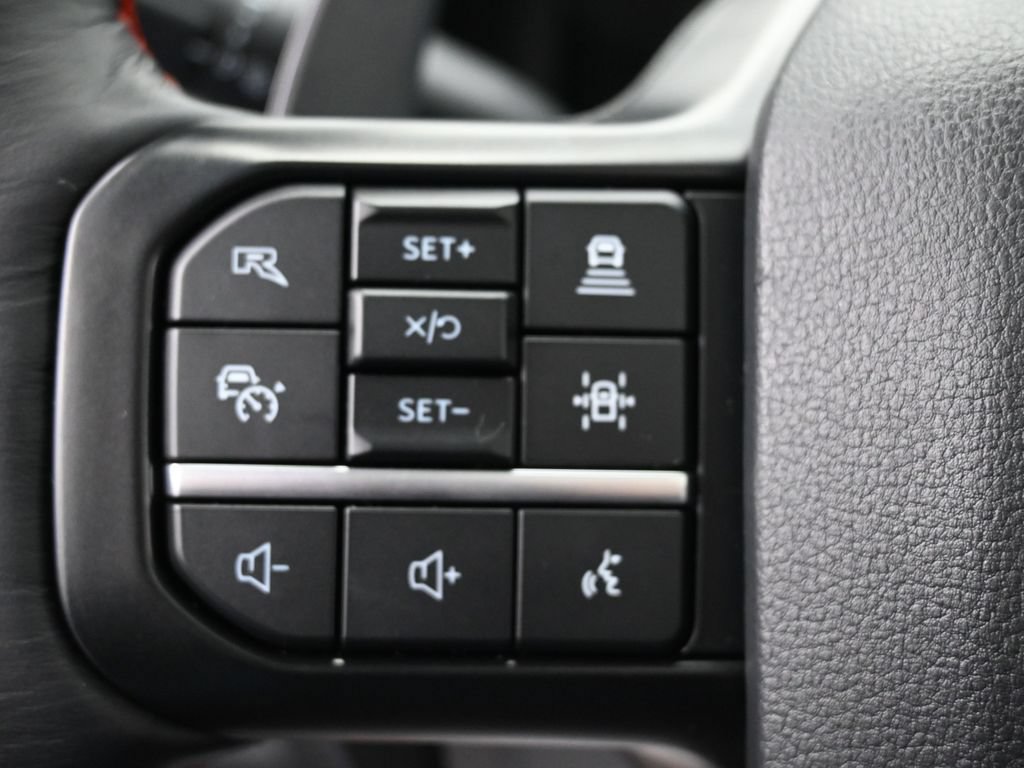 Used 2026 Ford F150 Raptor AWD/4WD image 16