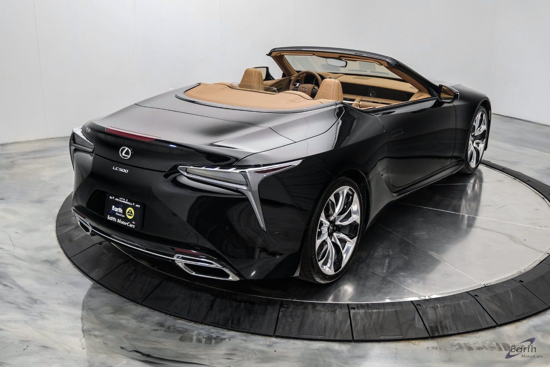 Used 2021 Lexus LC 500 Convertible w/ Touring Package RWD image 22