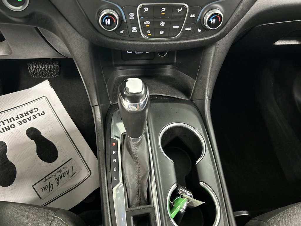 Used 2019 Chevrolet Equinox LT AWD/4WD image 17