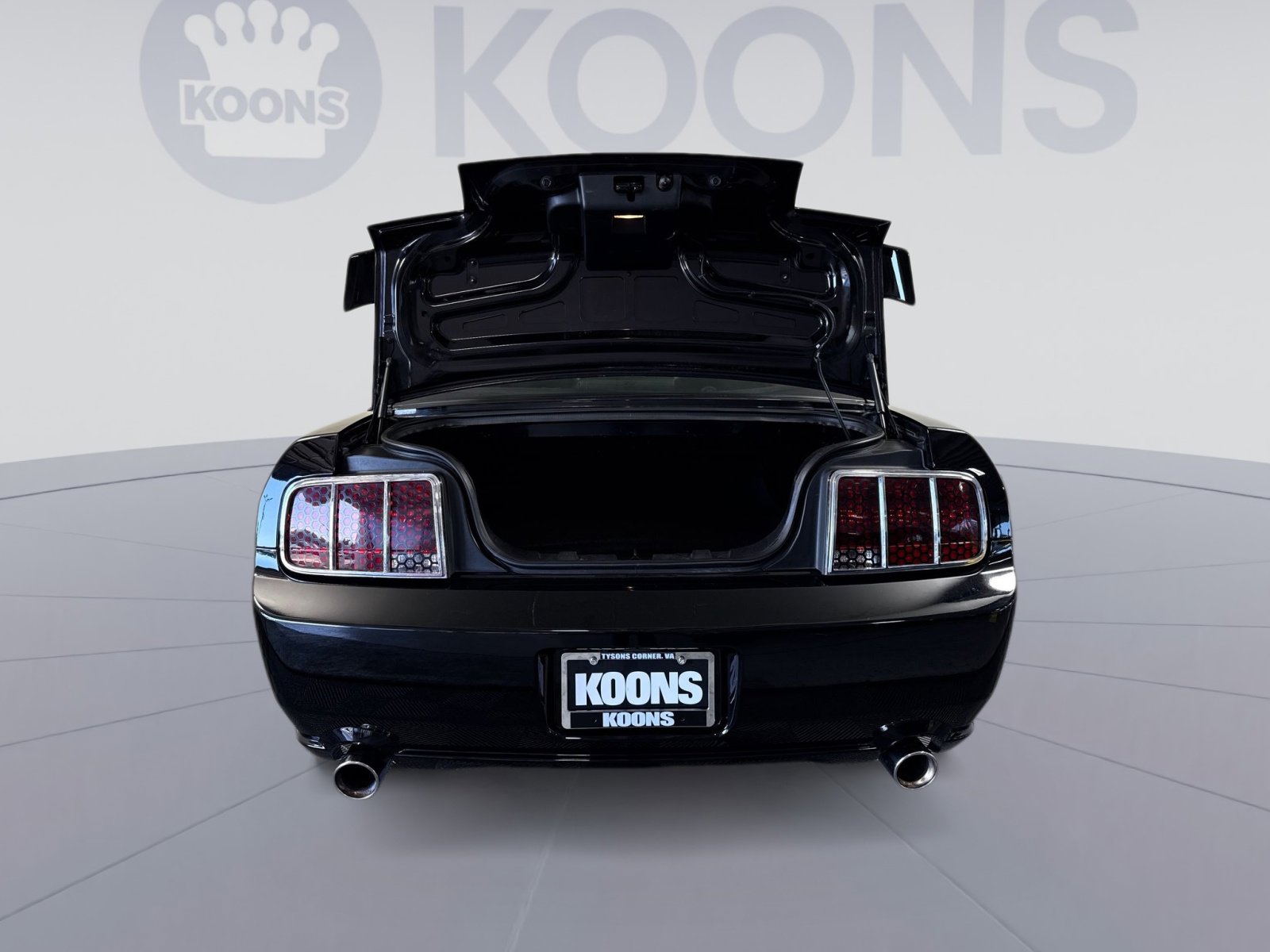 Used 2006 Ford Mustang GT RWD image 24