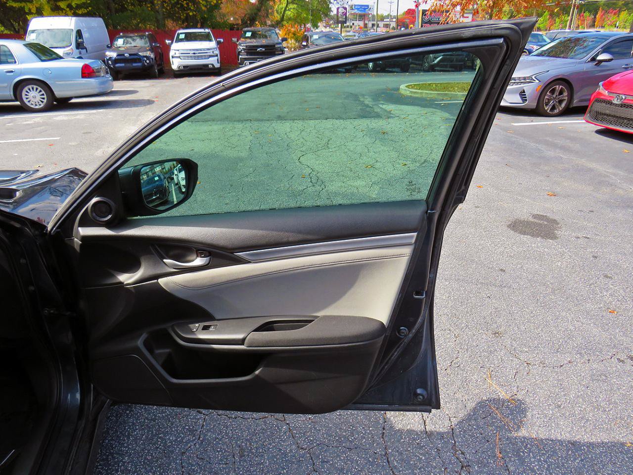 Used 2019 Honda Civic EX image 28