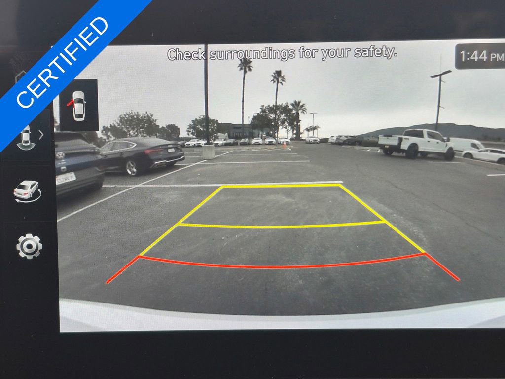 Used 2024 Hyundai Elantra Limited image 26