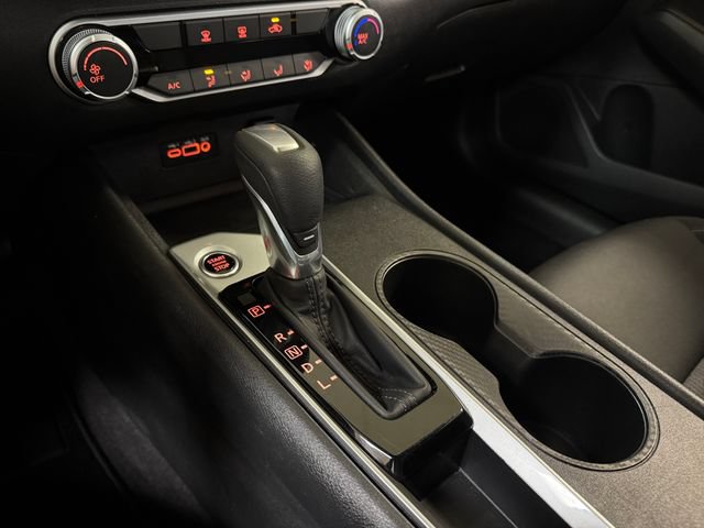 Used 2025 Nissan Altima 2.5 SV FWD image 17