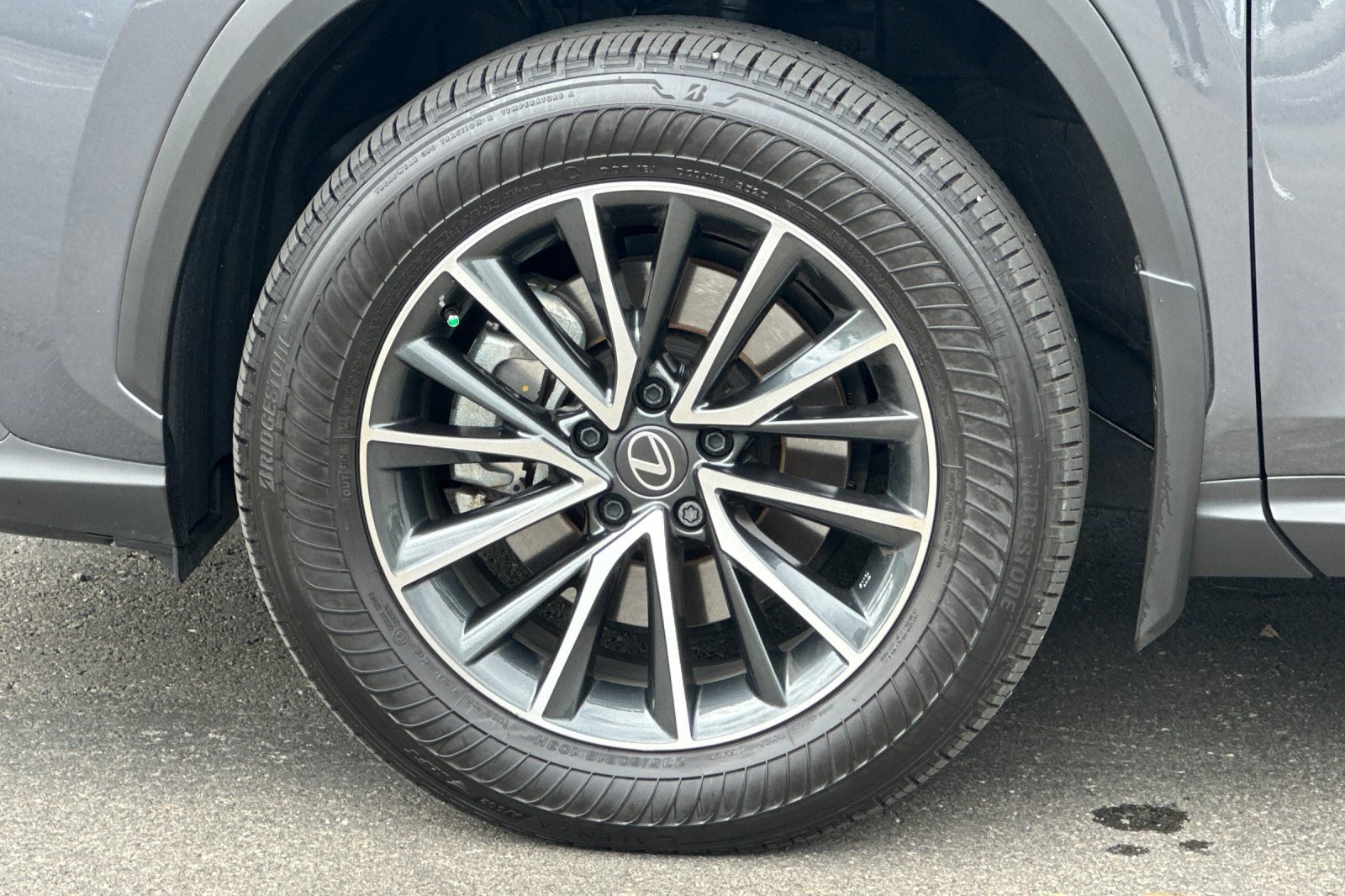 Certified 2026 Lexus NX 350h AWD w/ Accessory Package (Z2) image 37