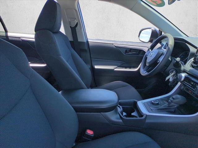 Certified 2021 Toyota RAV4 LE AWD/4WD image 20