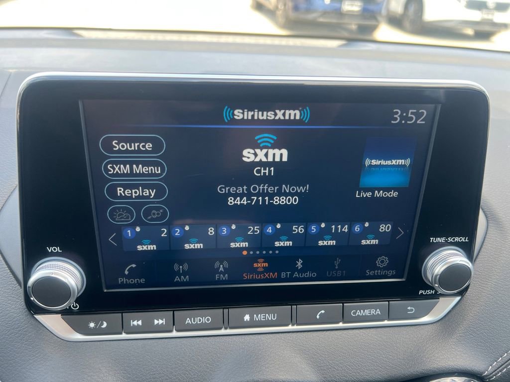 New 2025 Nissan Sentra SV image 8