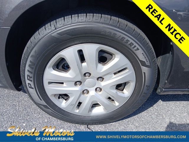 Used 2019 Dodge Grand Caravan SE w/ UConnect Hands-Free Group FWD image 2
