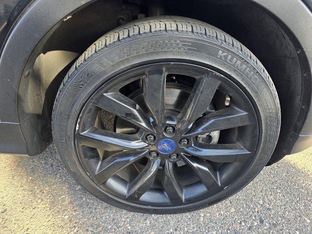 Used 2017 Ford Escape Titanium image 7