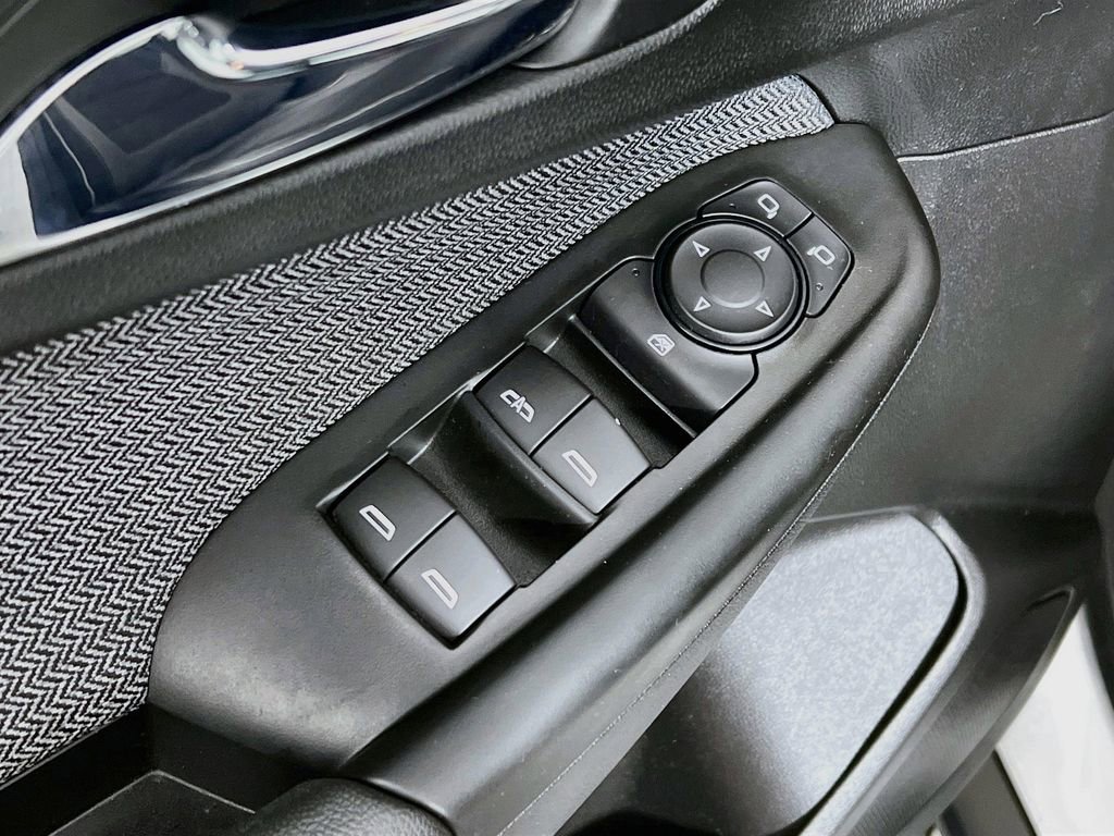 Used 2021 Chevrolet TrailBlazer LT w/ Convenience Package FWD image 31