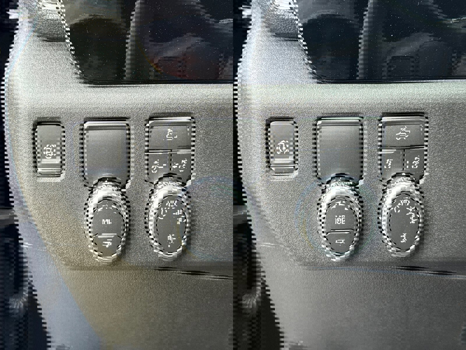 Used 2026 GMC Sierra 1500 SLE image 27