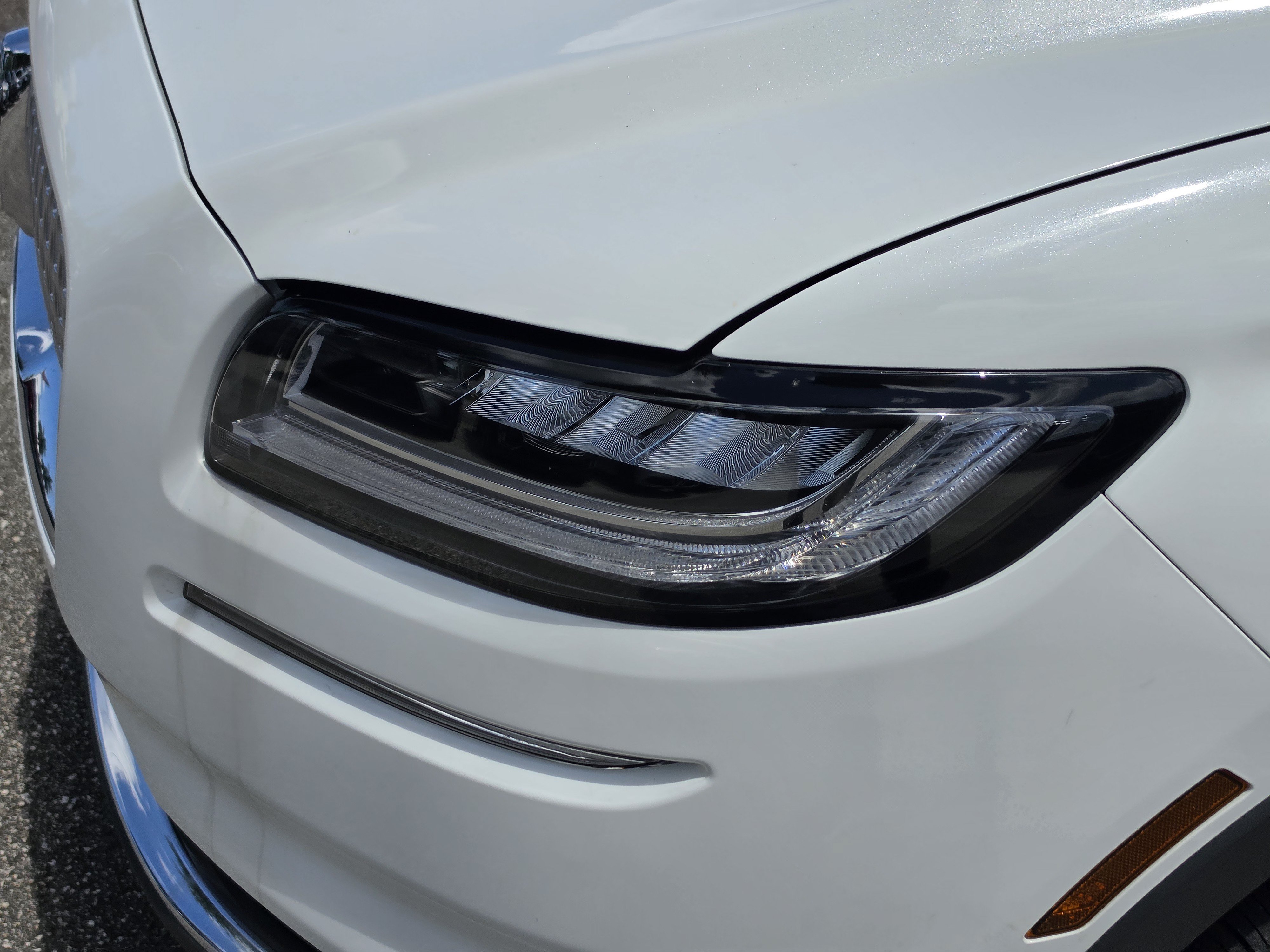 Used 2023 Lincoln Nautilus AWD image 7
