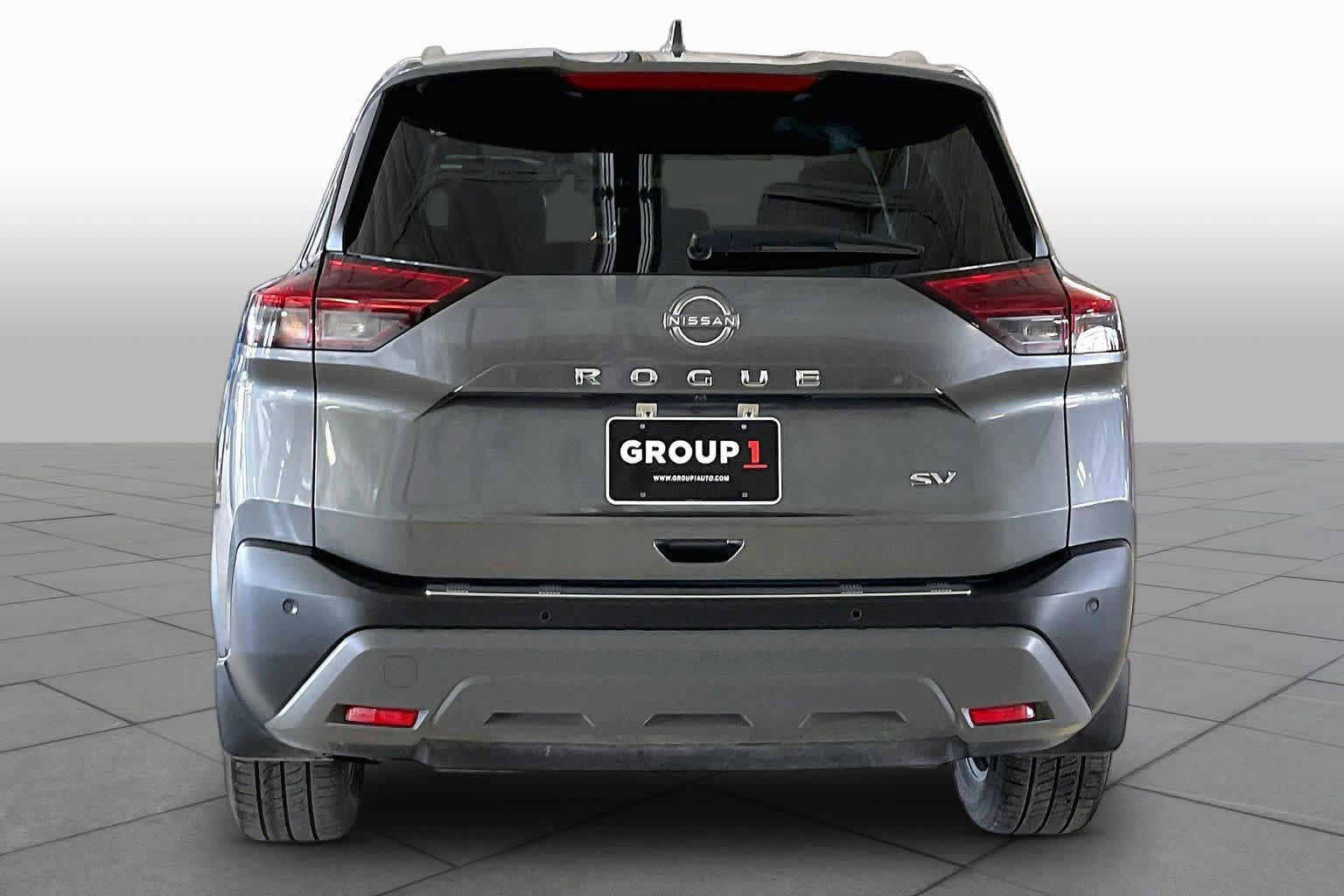 Used 2023 Nissan Rogue SV w/ SV Premium Package FWD image 4