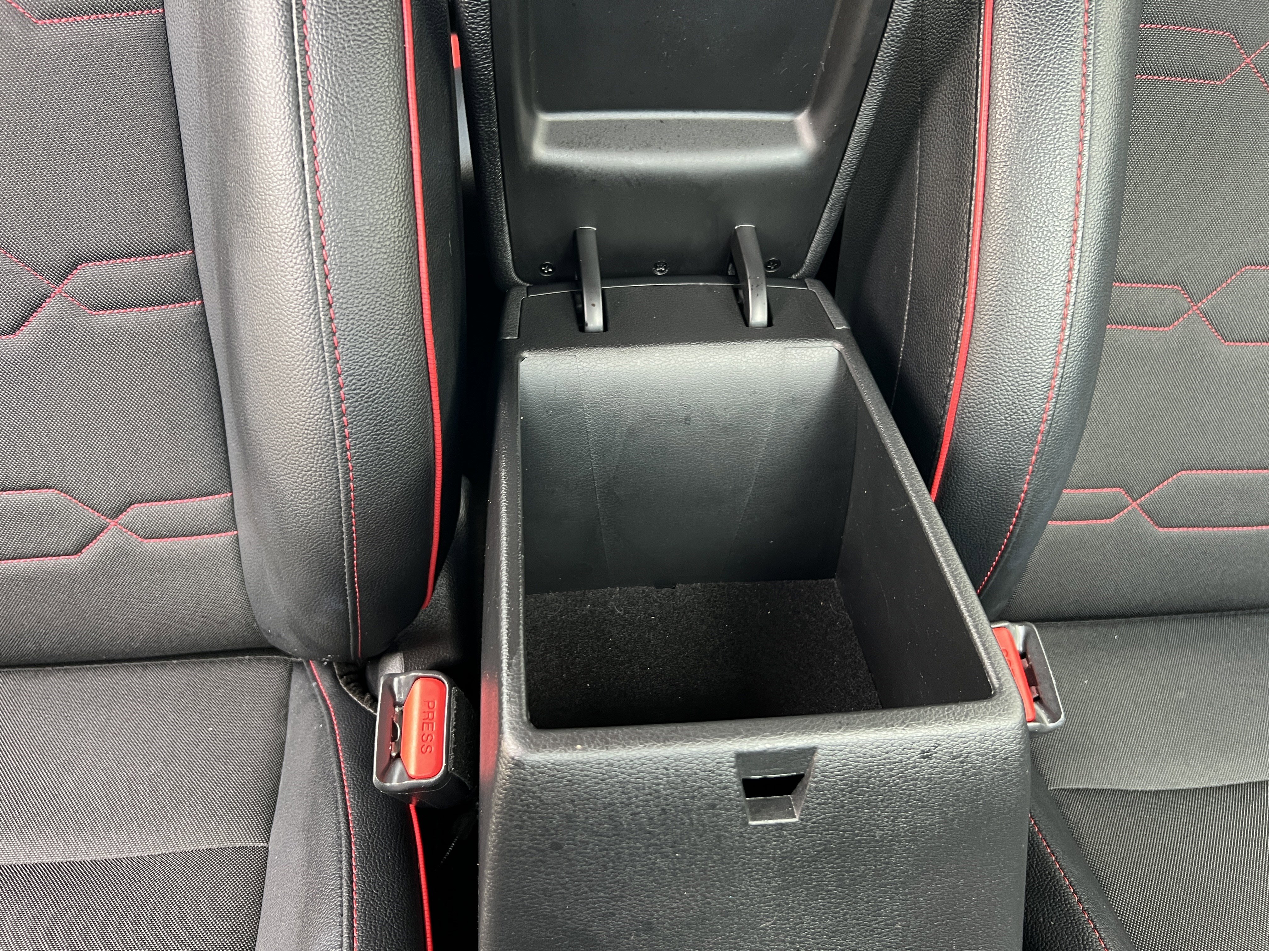 Used 2022 Kia Forte GT w/ GT Technology Package FWD image 26