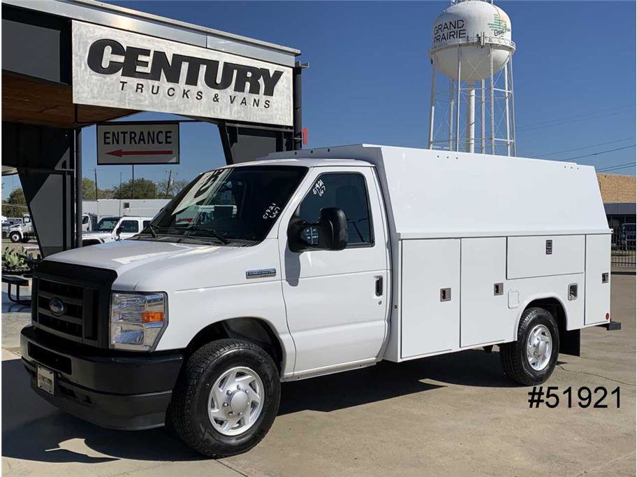 Used 2022 Ford E-350 and Econoline 350 Super Duty w/ Power Windows & Locks Group image 1
