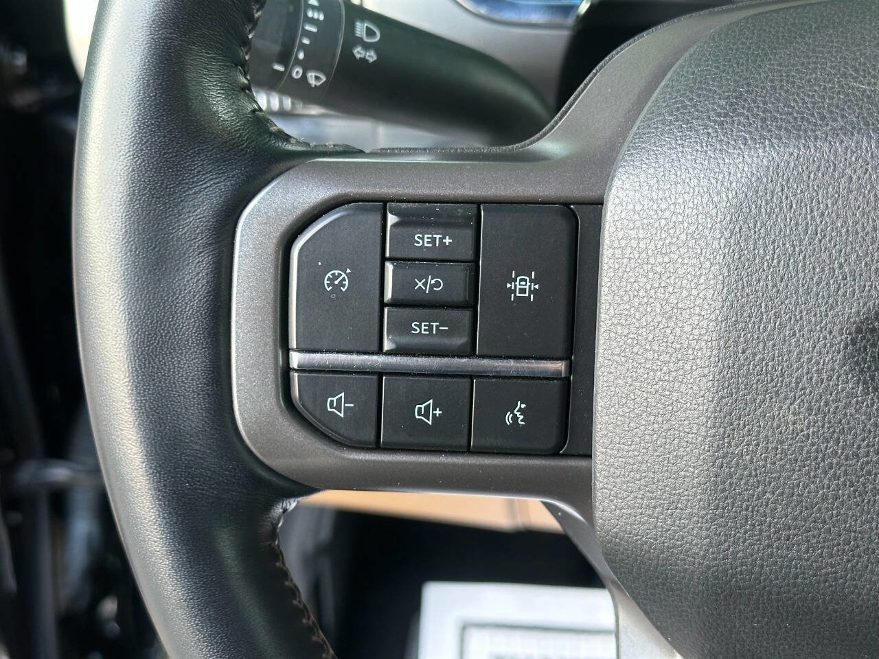 Used 2021 Ford F150 Lariat image 32