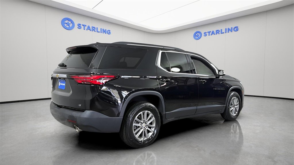 Used 2023 Chevrolet Traverse LT image 9
