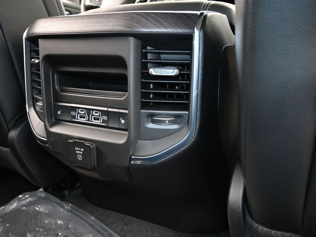 Used 2025 RAM 1500 Laramie image 26