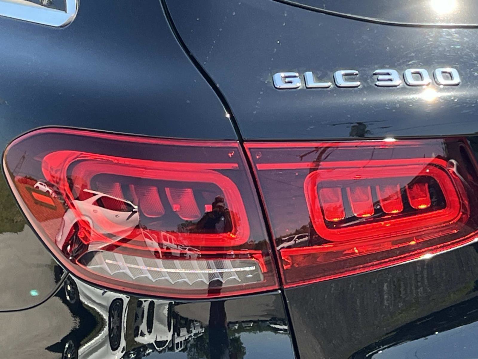 Certified 2021 Mercedes-Benz GLC 300 image 10