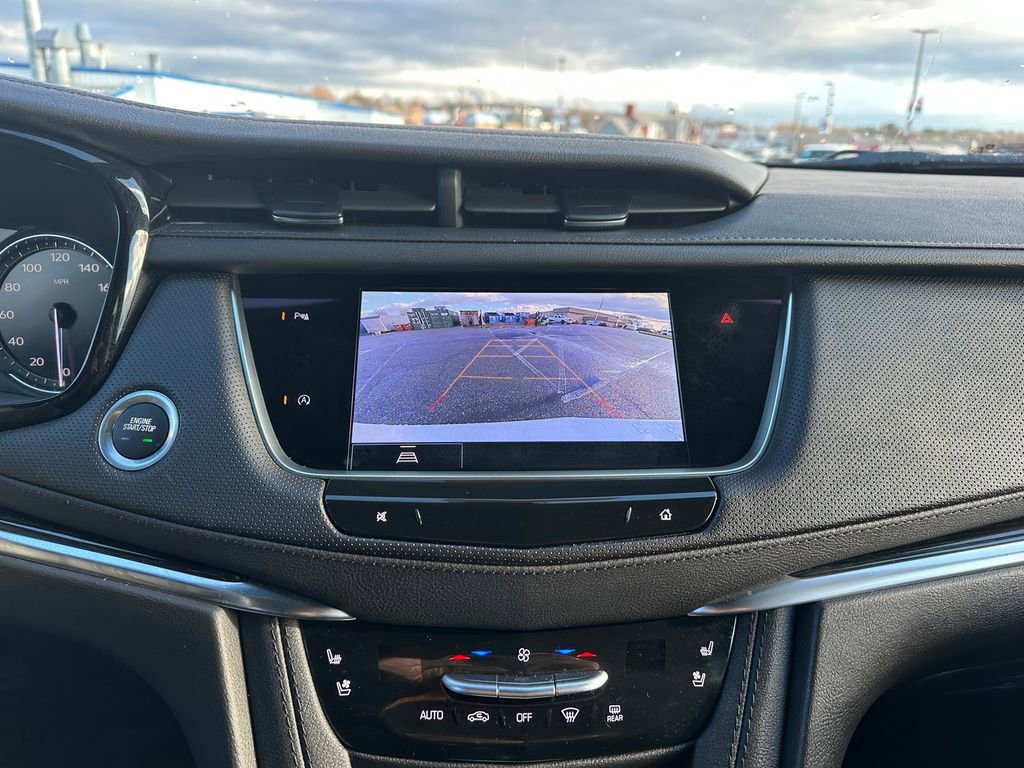 Used 2025 Cadillac XT5 Premium Luxury image 19