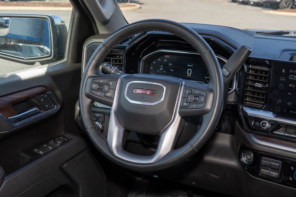 Used 2025 GMC Sierra 1500 SLT AWD/4WD image 20