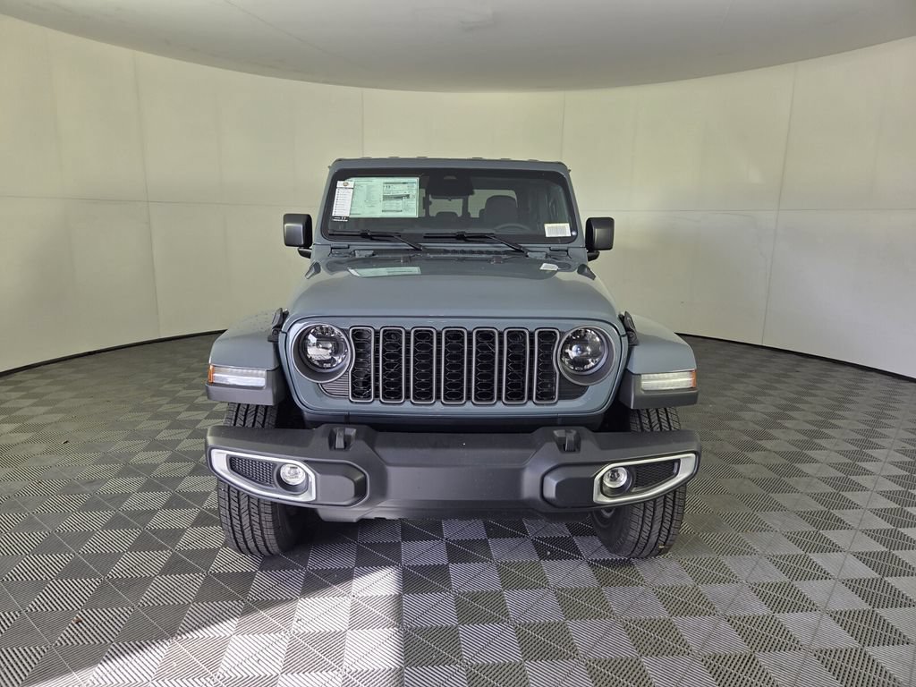 New 2026 Jeep Gladiator Sport AWD/4WD image 3