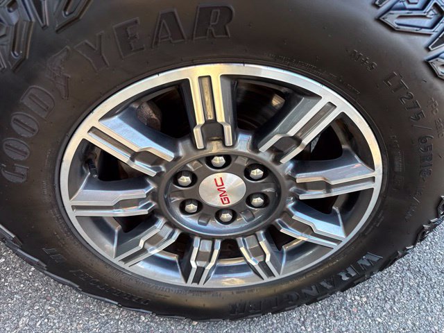 Used 2024 GMC Sierra 1500 AT4 w/ AT4 Preferred Package AWD/4WD image 14