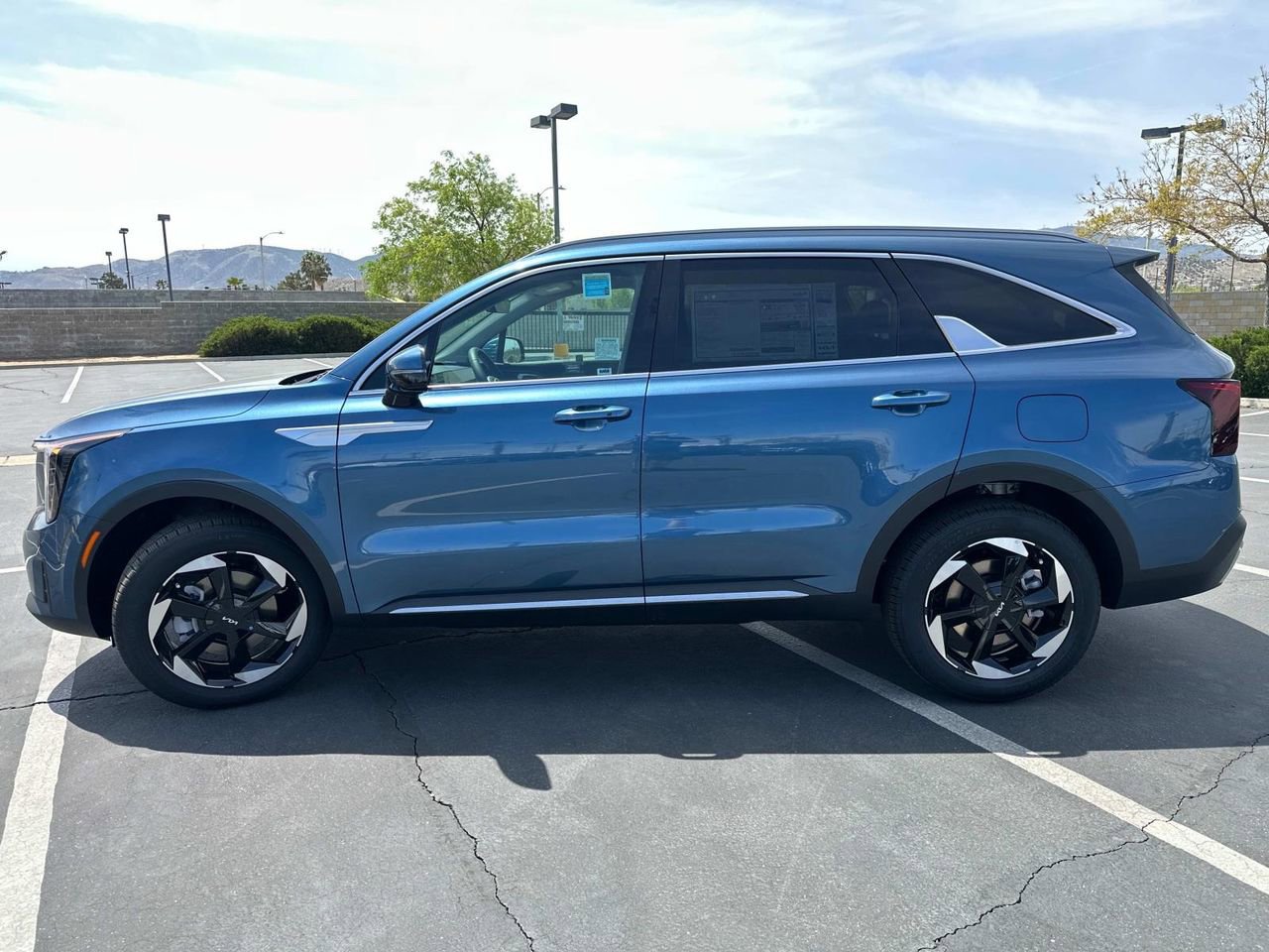 New 2025 Kia Sorento EX image 4