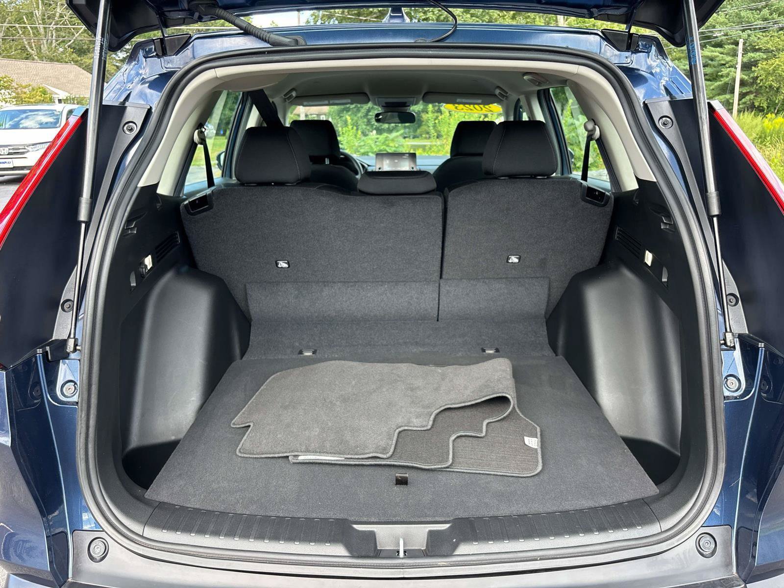 Used 2023 Honda CR-V LX image 15