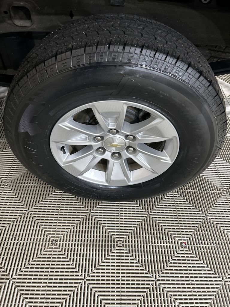 Used 2021 Chevrolet Silverado 1500 LT image 11