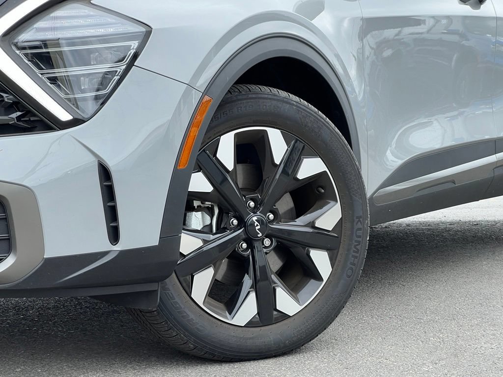 Certified 2024 Kia Sportage X-Line AWD/4WD image 2